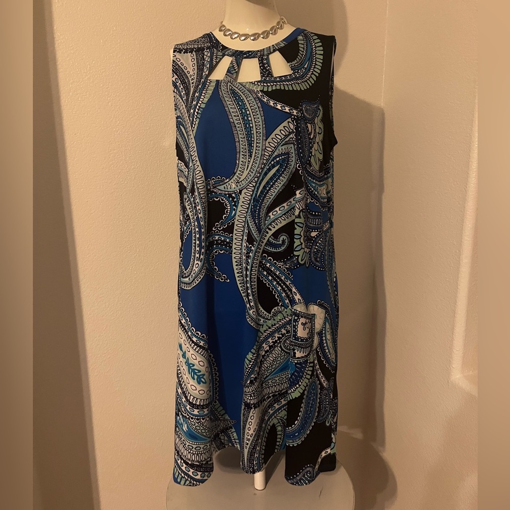 Cute paisley dress by ALYX with pockets.  Excellent condition